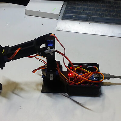Smartphone controlCreate a robot arm to repeat motion