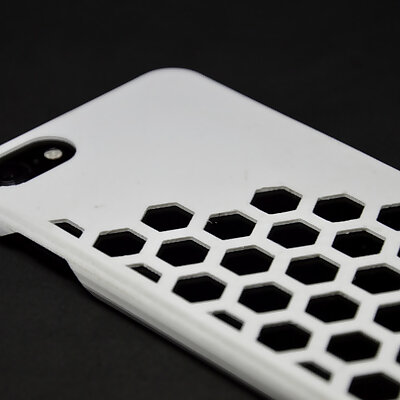 iPhone 78  Honeycomb case