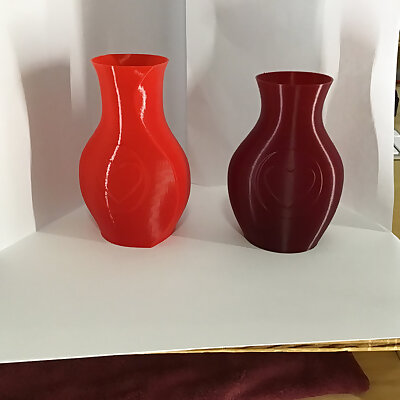 Small Heart Vases