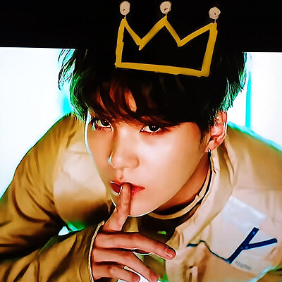 BTSshadow suga crown