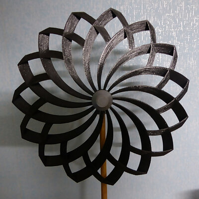220mm Flower shaped Pinwheel with ball bearing