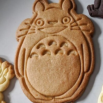 Fixed Totoro cookie cutter
