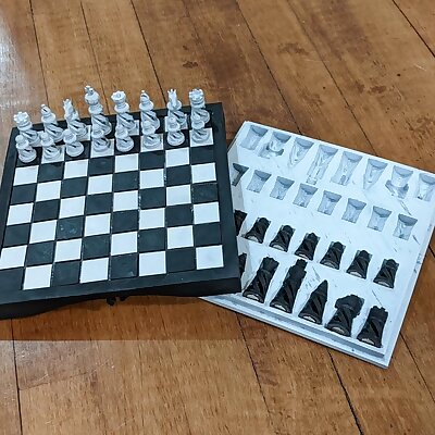 Travel Chess Set Magnetic Board  Magnetic Pieces  Box