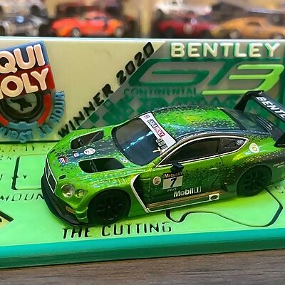 Mini GT Bentley Continental GT3 Display Base Bathurst 12 Hours 2020 Winner