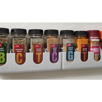 4 and 6 pc Spice Rack 4042mm Square or Round Bottles