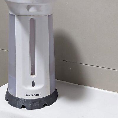 Dry base for automatic soap dispensers