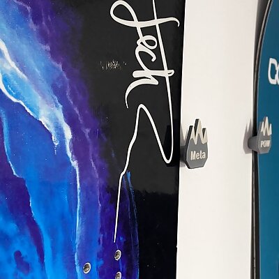 Vertical snowboard wall hang