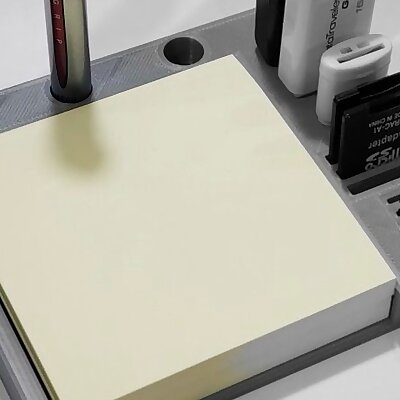 PostIt Note Holder with USB and Pens