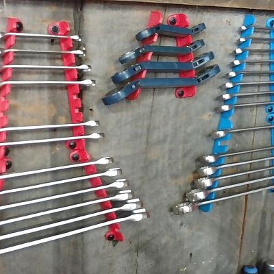 Customizable Wrench Rack