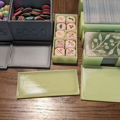 Wingspan Box insertorganizer w European  Oceania expansions  sleeved cards