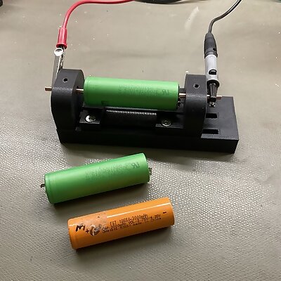 Battery Holder for Charging  Testing