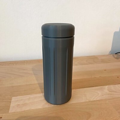 Robust bottle with lid