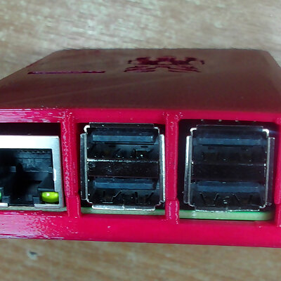 Raspberry Pi 3 Case with camera slot