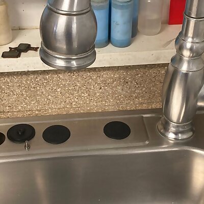 Hole filler for kitchen sink