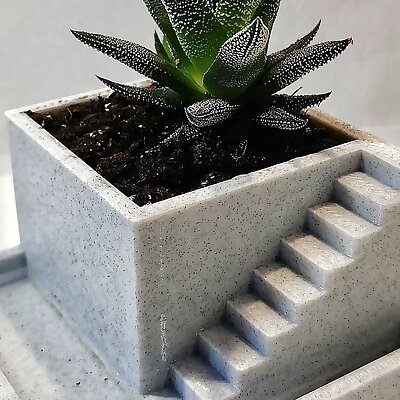 Planter with stair