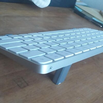 Universal keyboard stand