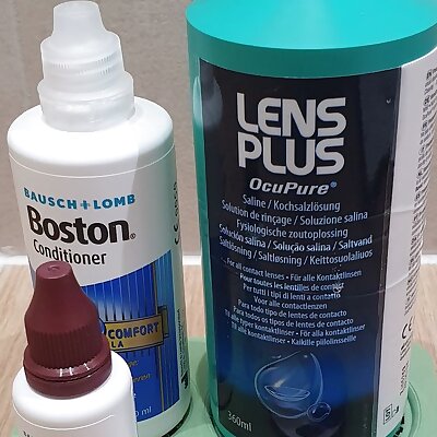 Tray for contact lens case and cleaning solutions
