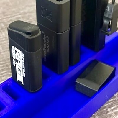 10x USB Stick Holder with Thicker Base