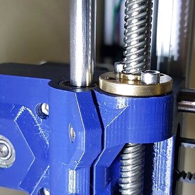 Modified BearXEnds for non Prusa TR8 Nuts