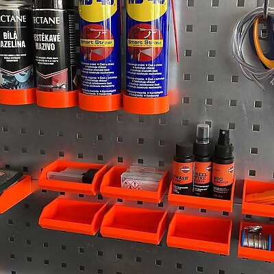 Container  Wall mount tools