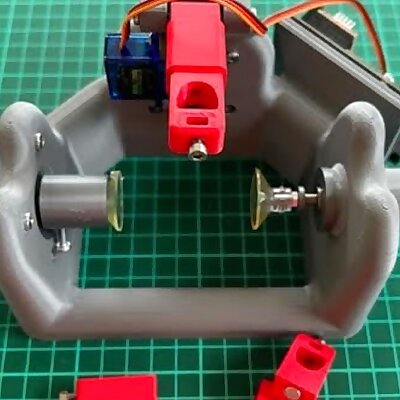 Easy switchable pen arm for spherobot