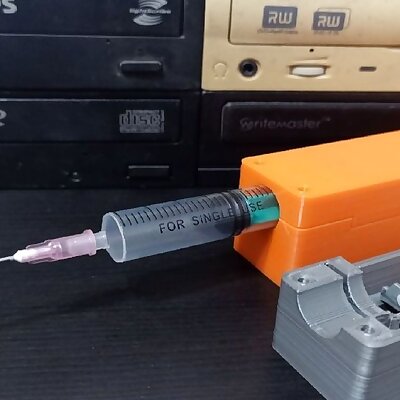Mini syringe pump from optical drive parts