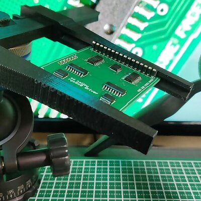 PCB Vise for 1420 Camera thread mounts