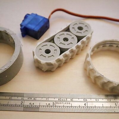 Silicone rubber tracks 3d printed moulds