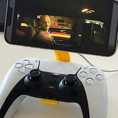 iPhone holder for PS5 Controller