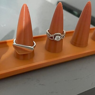 5 Ring Holder