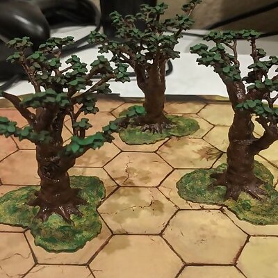 Gloomhaven Tree with Leaves