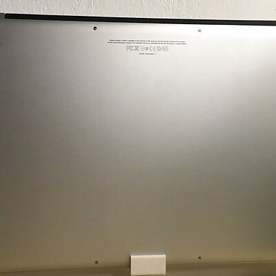 Macbook Pro 2011 Wall mount