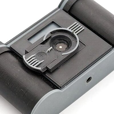 PiCa135  a pinhole camera with shift capabilities