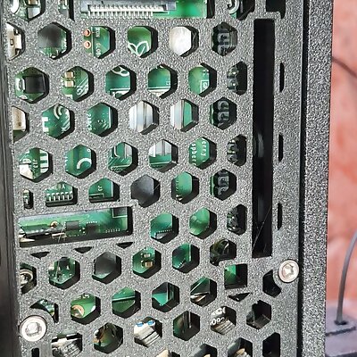 screw on case for Raspberry Pi 4