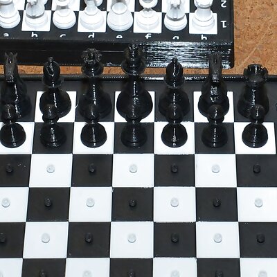 Medium size chess set with MMU board container base and twistlock pieces