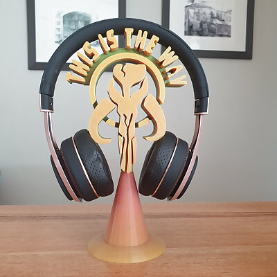 Mandalorian Headphones Stand