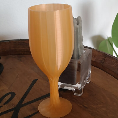 Champagne Glass Scheldegotik Style