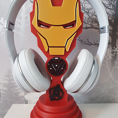 Ironman Headphones Stand