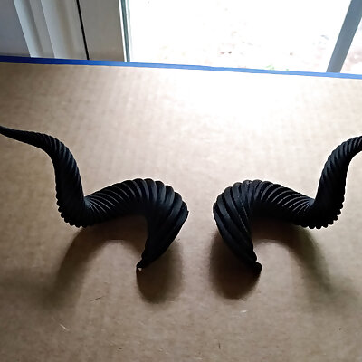 solidPython parametric horns