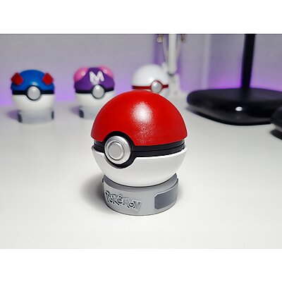 pokeball magnetic clasp