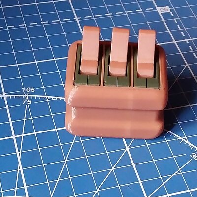 Fidget box for 3 switches