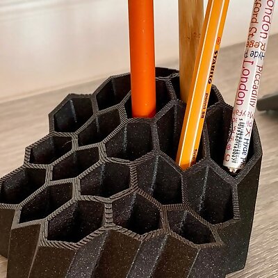 Honeycomb pencil stand