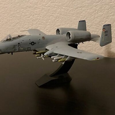 A10 Thunderbolt II Display Stand 172 Scale