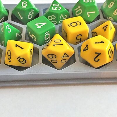 Customizable dice box