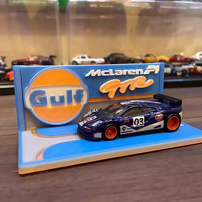 Hotwheels Mclaren F1 GTR Display Base Gulf Racing