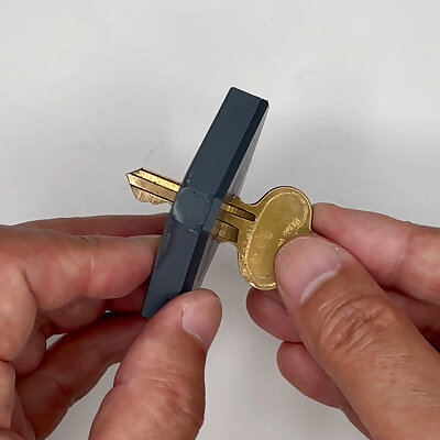 Coin Magic Prop  Key through Coin US quarter