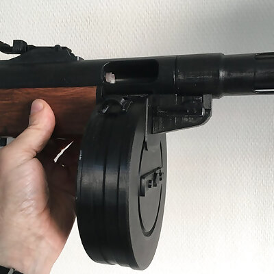 Suomi KP31  submachine gun replica