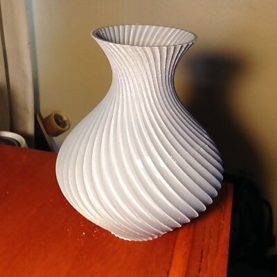 Twisty Vase