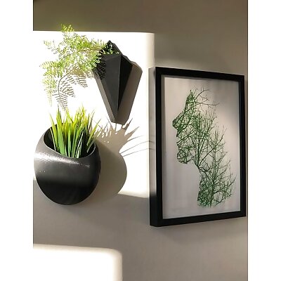 Wall mounted vase