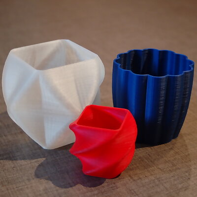 Rounded Square Vase Cup and Bracelet Generator